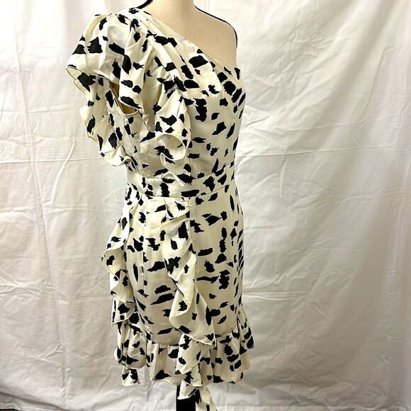 Never fully dressed animal print satin. New size M - Picture 5 of 12